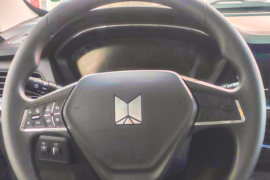 五十铃达咖TAGA H&nbsp;皮卡驾驶室                                               图片