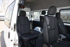 江铃汽车 特顺 2019款 116马力 6座 长轴 2.8T柴油 高顶商运型物流车(国六)