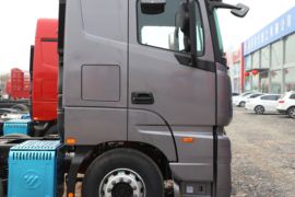 欧曼EST&nbsp;载货车外观                                                图片