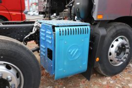 欧曼EST&nbsp;载货车底盘                                                图片