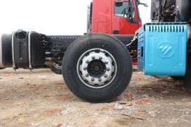 欧曼EST&nbsp;载货车底盘                                                图片