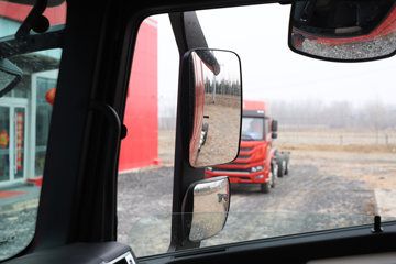 ���� ŷ��EST ������ 320���� 6X2 9.53��AMT�Զ��������ػ���ͼƬ