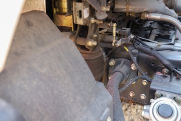 �����ؿ� ����L5000 �콢�� 260���� 4X2 9.8����ʽ�ػ���(����)(SX5189XXYLA721F2)ͼƬ