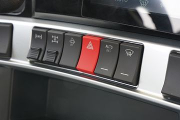 �������� ����H7�ؿ� 500���� 8X4 9.47��AMT�Զ��������ػ���(����)(LZ1311H7FC1)ͼƬ