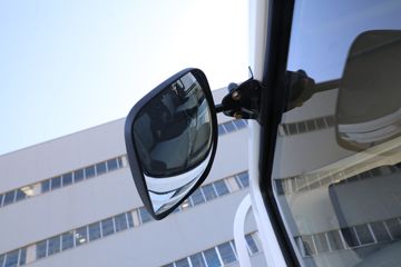 �ɵ��³� V1ϵ�� 115���� 3.7�׵��������Ῠ(����)ͼƬ