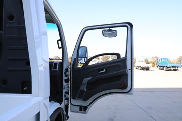 �ɵ��³� V1ϵ�� 115���� 3.7�׵��������Ῠ(����)ͼƬ