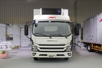江铃 凯运+ 宽体 129马力 4X2 4.02米冷藏车(国六)(JX5049XLCTGB26)