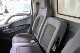 凯运+&nbsp;冷藏车驾驶室图片