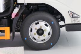 凯运+&nbsp;冷藏车底盘图片