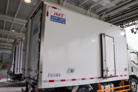 凯运+&nbsp;冷藏车上装图片