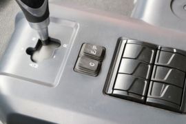 一汽解放底盘&nbsp;混凝土搅拌车驾驶室                                               图片