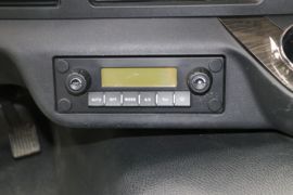 一汽解放底盘&nbsp;混凝土搅拌车驾驶室                                               图片