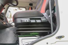 一汽解放 J6P 8X4 6.76方纯电动混凝土搅拌车(瑞江牌)(WL5310GJBCAAZBEV)