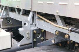 一汽解放底盘&nbsp;混凝土搅拌车底盘                                                图片