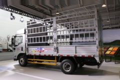 江铃 凯运+ 果蔬版 152马力 4.2米单排仓栅式轻卡(JX5049CCYT0J26)