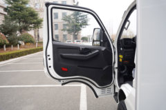 飞碟EF3 4.5T 3.63米单排纯电动厢式小卡(FD5044XXYD66BEV-1)55.7kWh