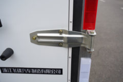 飞碟EF3 4.5T 3.63米单排纯电动厢式小卡(FD5044XXYD66BEV-1)55.7kWh