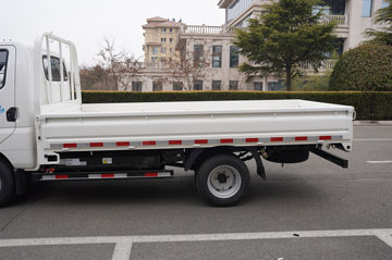 �ɵ�EF3 4.5T 3.63�׵��Ŵ��綯����С��(FD1044D66BEV-1)55.7kWhͼƬ