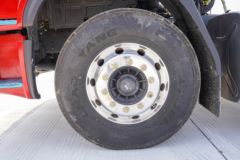 东风柳汽 乘龙H5 460马力 6X4 AMT自动档牵引车(国六)(LZ4250H5DC1)