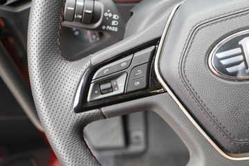 һ����� J6V �캽�� 560���� 8X4 9.4��AMT�Զ�����դʽ�ػ���(CA5310CCYP66K24L7T4E6)ͼƬ