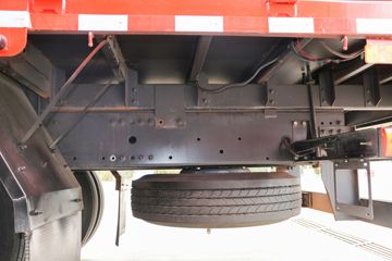 һ����� J6V �캽�� 560���� 8X4 9.4��AMT�Զ�����դʽ�ػ���(CA5310CCYP66K24L7T4E6)ͼƬ