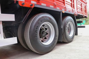 һ����� J6V �캽�� 560���� 8X4 9.4��AMT�Զ�����դʽ�ػ���(CA5310CCYP66K24L7T4E6)ͼƬ