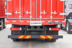 一汽解放 J6V 领航版 560马力 8X4 9.4米AMT自动档仓栅式载货车(CA5310CCYP66K24L7T4E6)