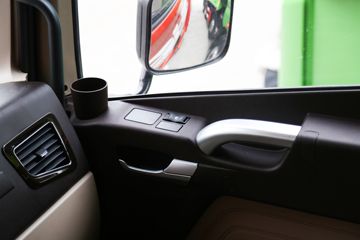 �ൺ��� JH6�ؿ� 290���� 6X2R 9.5����������ʽ�ػ���(����)ͼƬ