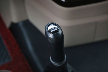 �ൺ��� JH6�ؿ� 290���� 6X2R 9.5����������ʽ�ػ���(����)ͼƬ