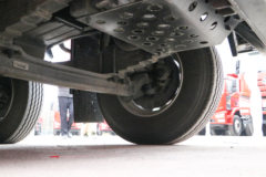 青岛解放 龙V2.0 超轻量化版 260马力 8X2 5.6米自卸车(国六)(CA3311PK8L1T10E6A90)