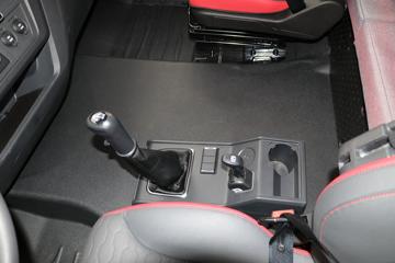 һ����� J6G 280���� 4X2 6.8����س�(����)(CA5180XLCP62K1L4E6)ͼƬ