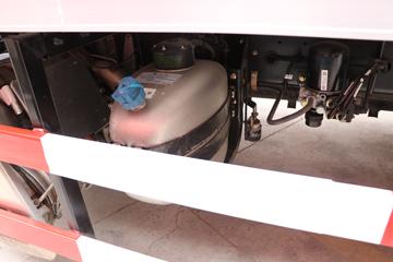 һ����� J6G 280���� 4X2 6.8����س�(����)(CA5180XLCP62K1L4E6)ͼƬ