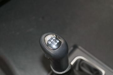 һ����� J6G �캽�� 320���� 6X2 9.7����ʽ�ػ���(����)(CA5250XXYP62K1L5T3E6)ͼƬ