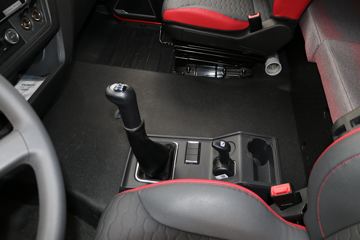 һ����� J6G �캽�� 320���� 6X2 9.7����ʽ�ػ���(����)(CA5250XXYP62K1L5T3E6)ͼƬ