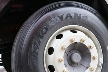 һ����� J6G �캽�� 320���� 6X2 9.7����ʽ�ػ���(����)(CA5250XXYP62K1L5T3E6)ͼƬ