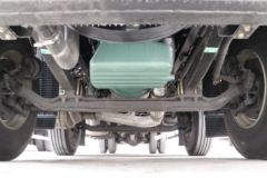 一汽解放 J6G 领航版 320马力 6X2 9.7米厢式载货车(国六)(CA5250XXYP62K1L5T3E6)