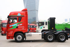 青岛解放 JH6重卡 南方卓越版 6X4 混合动力牵引车(国六)(CA4250P26K15T1HEVA80)15kWh