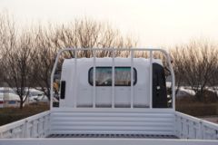 凯马 凯捷M3 尊享版 2.2L 95马力 CNG 4.16米单排栏板轻卡(国六)(KMC1043NG336DP6)