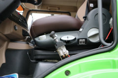 青岛解放 JH6 8X4 5.8米纯电动自卸车(国六)