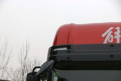 青岛解放 JH6重卡 质惠版 500马力 6X4 AMT自动档牵引车