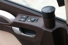 青岛解放 JH6重卡 质惠版 500马力 6X4 AMT自动档牵引车