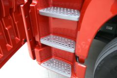 青岛解放 JH6重卡 质惠版 500马力 6X4 AMT自动档牵引车