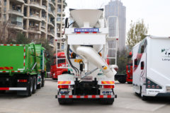 青岛解放 JK6 8X4 纯电动混凝土搅拌运输车(CA1311P28L3T4BEVA80)350kWh