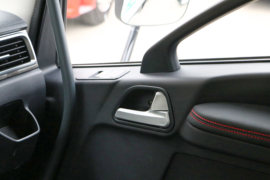 解放JK6&nbsp;混凝土搅拌车驾驶室                                               图片