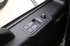 青岛解放 JK6 8X4 纯电动混凝土搅拌运输车(CA1311P28L3T4BEVA80)350kWh