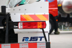 青岛解放 JK6 8X4 纯电动混凝土搅拌运输车(CA1311P28L3T4BEVA80)350kWh