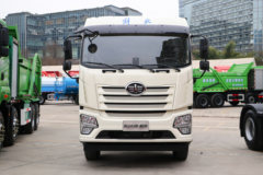 青岛解放 JK6重卡 6X4 充换一体牵引车(国六)(CA4250P28T1BEVA80)282kWh