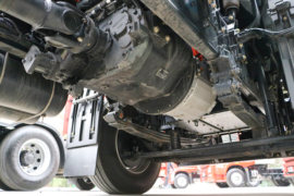 解放JK6&nbsp;电动牵引车底盘图片