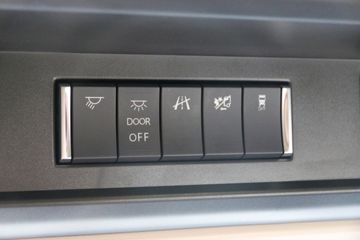 һ����� J6E�ؿ� 520���� 4X2 AMT�Զ���ǣ����(CA4180P66K25E6)ͼƬ