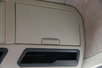 һ����� J6E�ؿ� 520���� 4X2 AMT�Զ���ǣ����(CA4180P66K25E6)ͼƬ